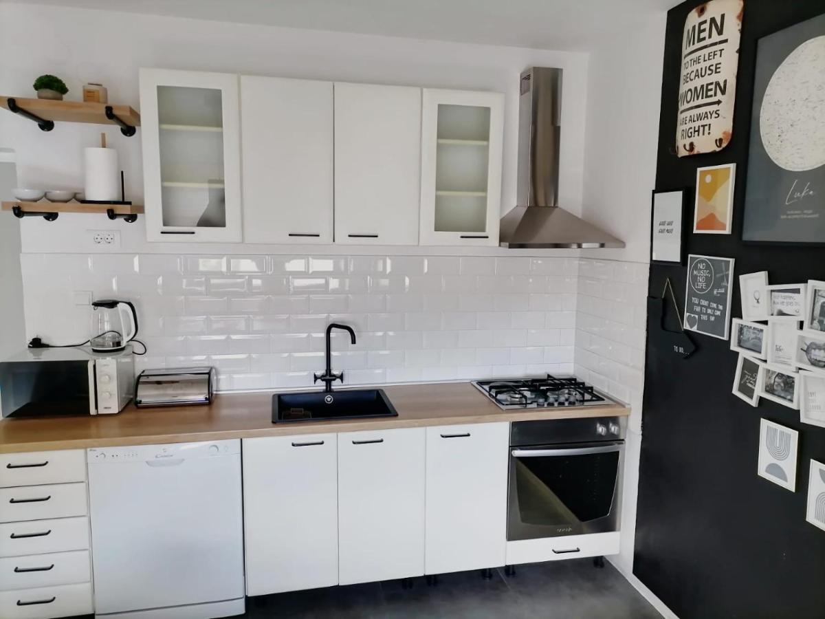 Apartment Luka Tucepi Ngoại thất bức ảnh
